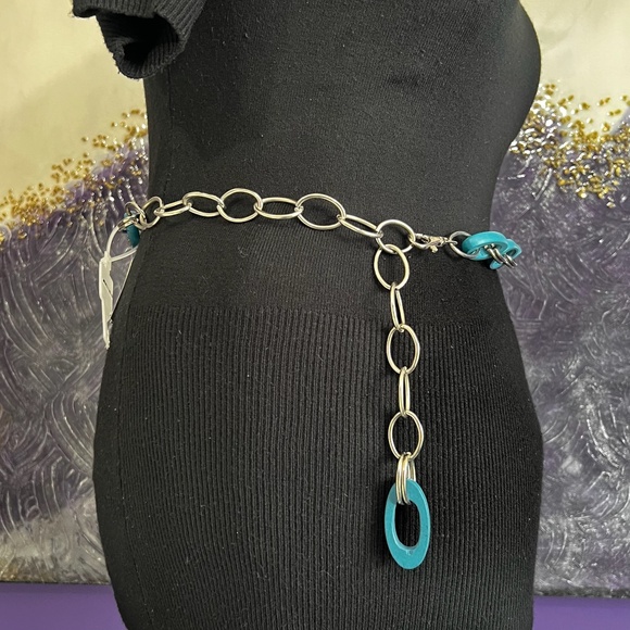New York & Company Turquoise Link Chain Belt (NWT) - Picture 5 of 12